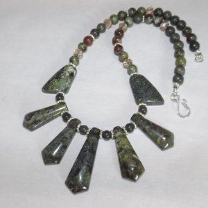 Natural Dragon Blood Jasper 18" silver plated necklace. NEW (#2265)